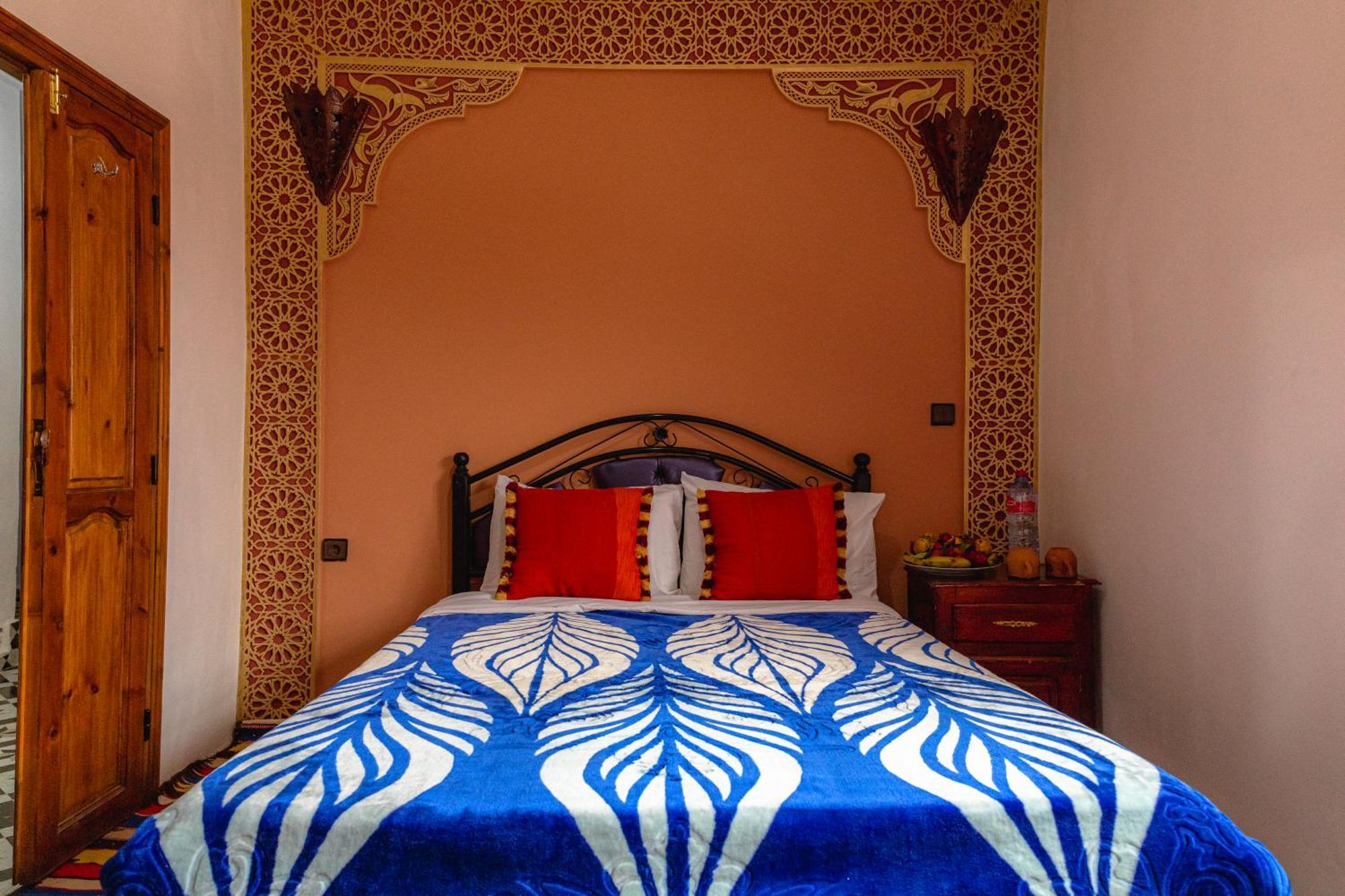 Amazigh Family Riad 伊姆利尔 外观 照片