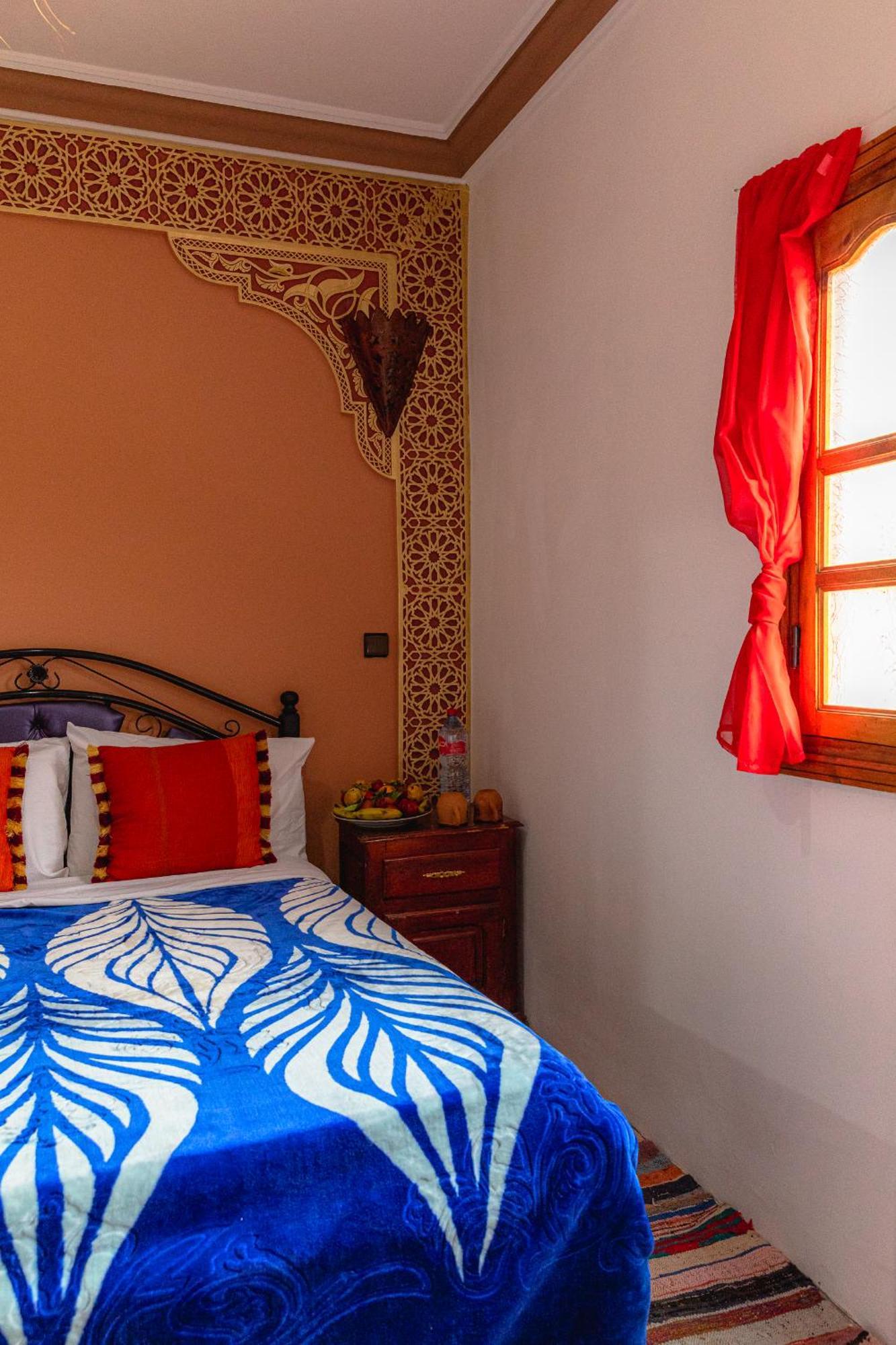 Amazigh Family Riad 伊姆利尔 外观 照片