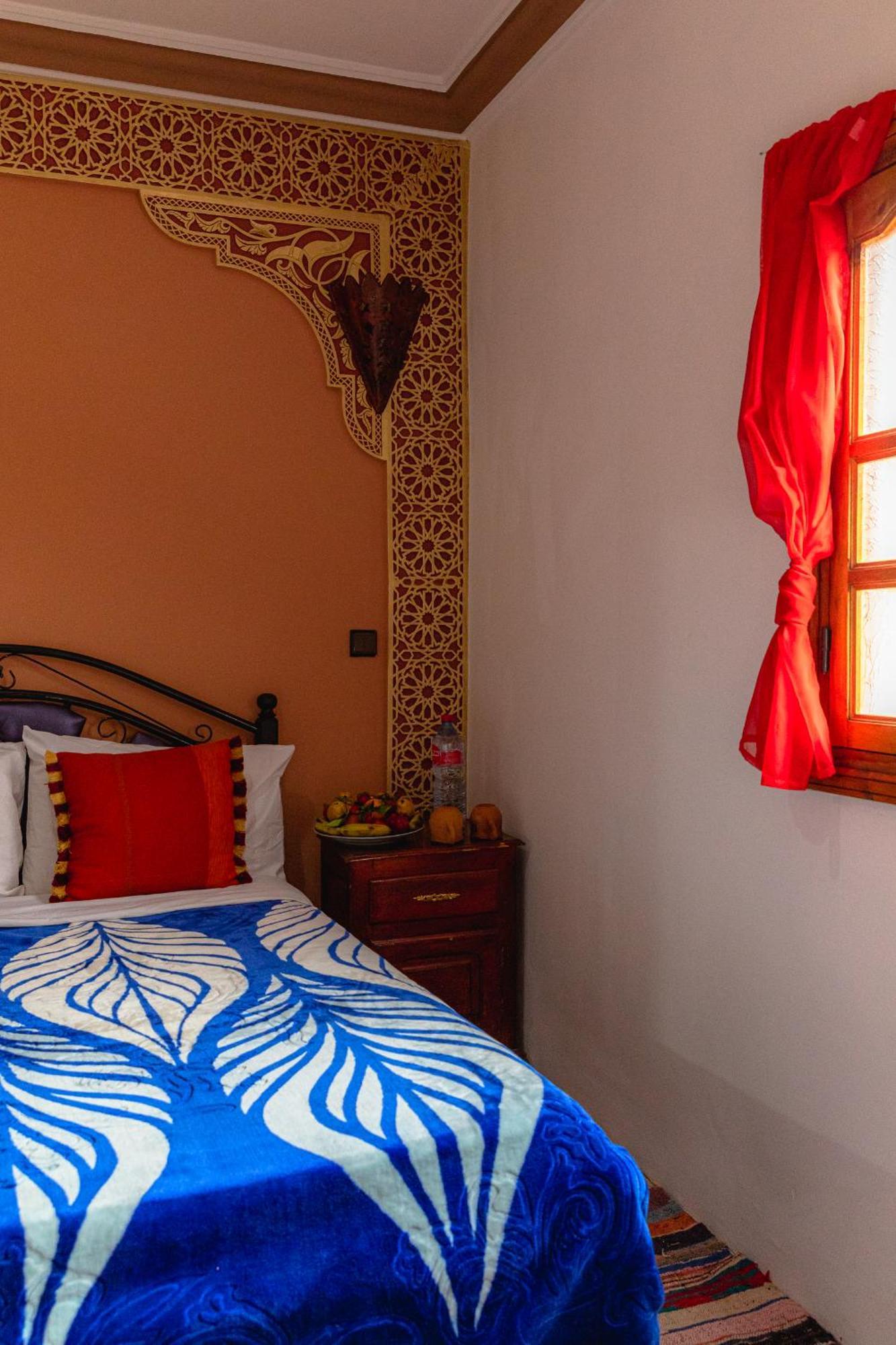 Amazigh Family Riad 伊姆利尔 外观 照片